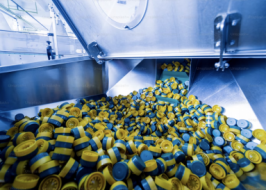 plastic injection & molding  plastic injection & molding