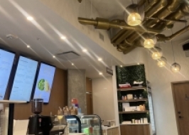 well known cafe. no bank financing required!